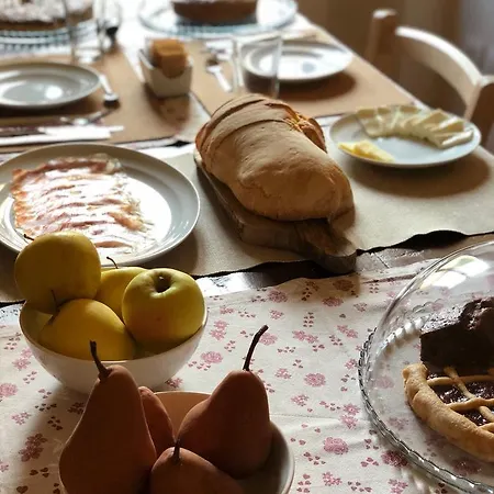 Montefeltro Frühstückspension